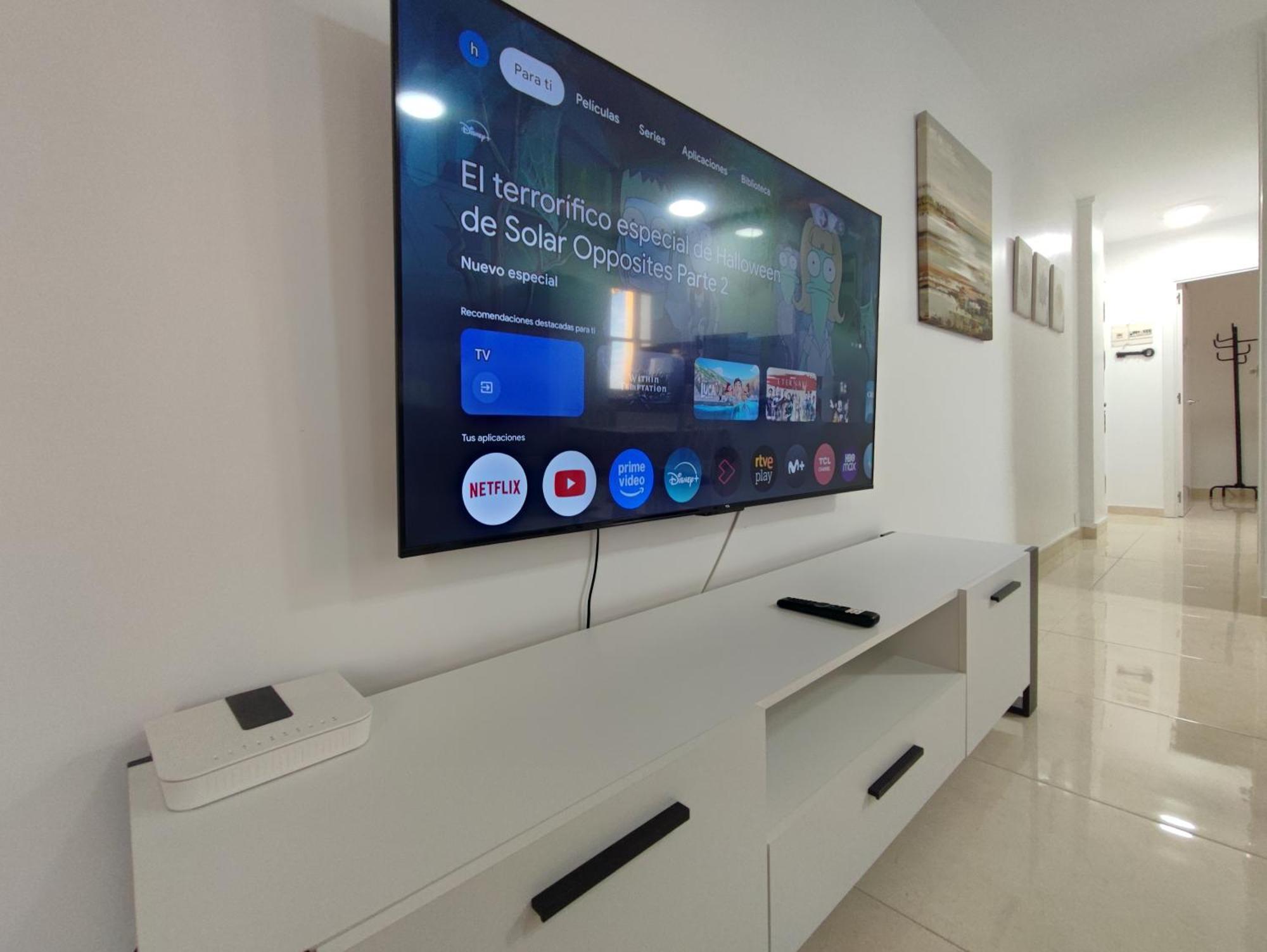 Hercules Paradise 531 Apartamento Con Vistas Al Mar Mediterraneo En Benalmadena A Pasos Del Centro Y Su Vibrante Zona Comercial Disfruta De Una Experiencia Unica En La Costa Del Sol Malaga Andalucia Well-Connected To The Airport Bagian luar foto
